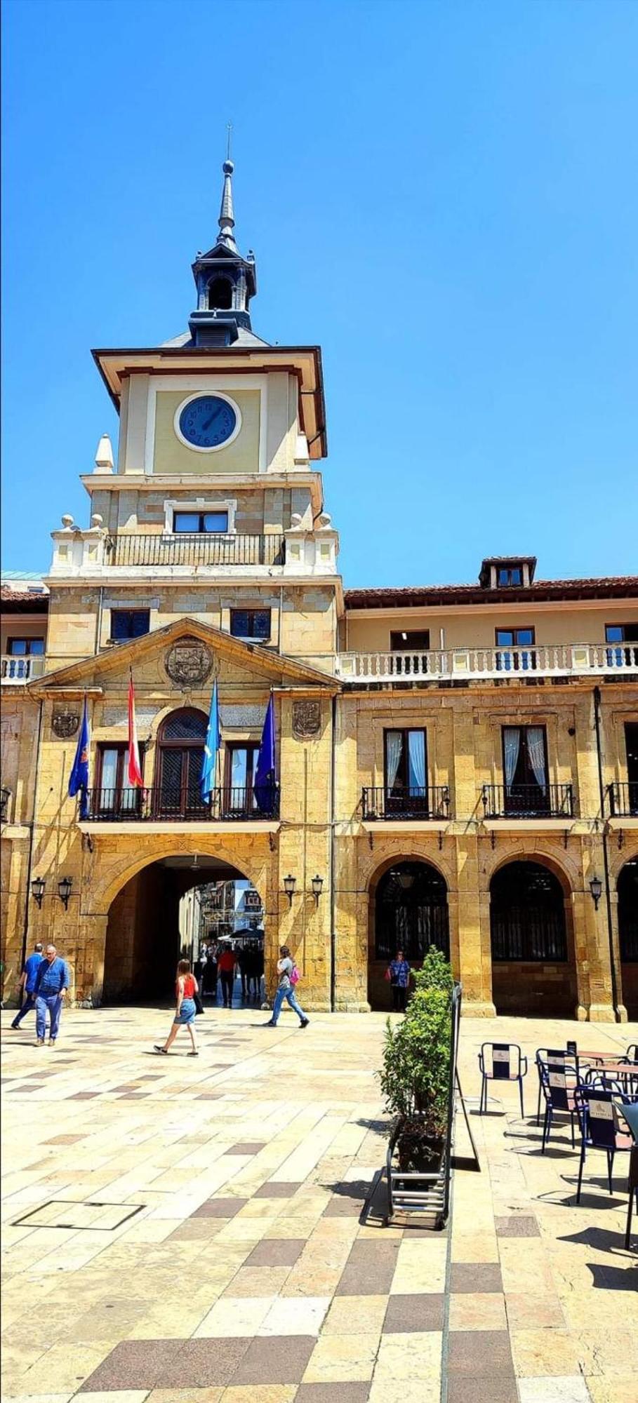 Oviedo Centro- Parking Gratuito Daire Dış mekan fotoğraf